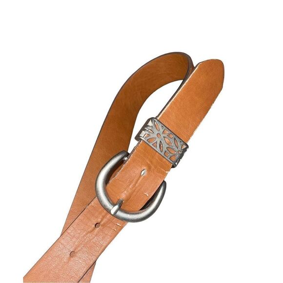 Relic by Fossil Floral Perforated Keeper Belt - Picture 12 of 12